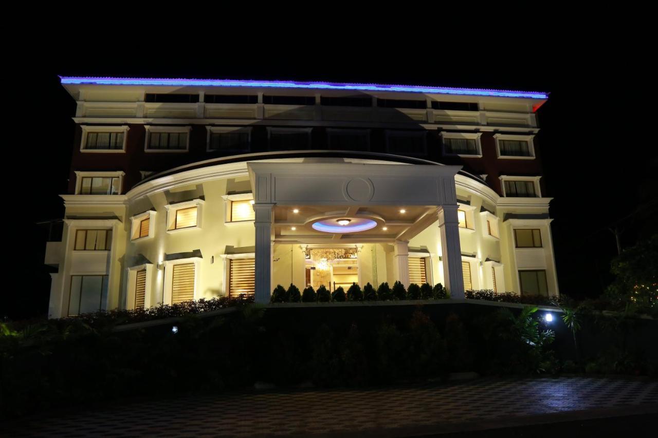 Hotel Bonanza Alappuzha Extérieur photo
