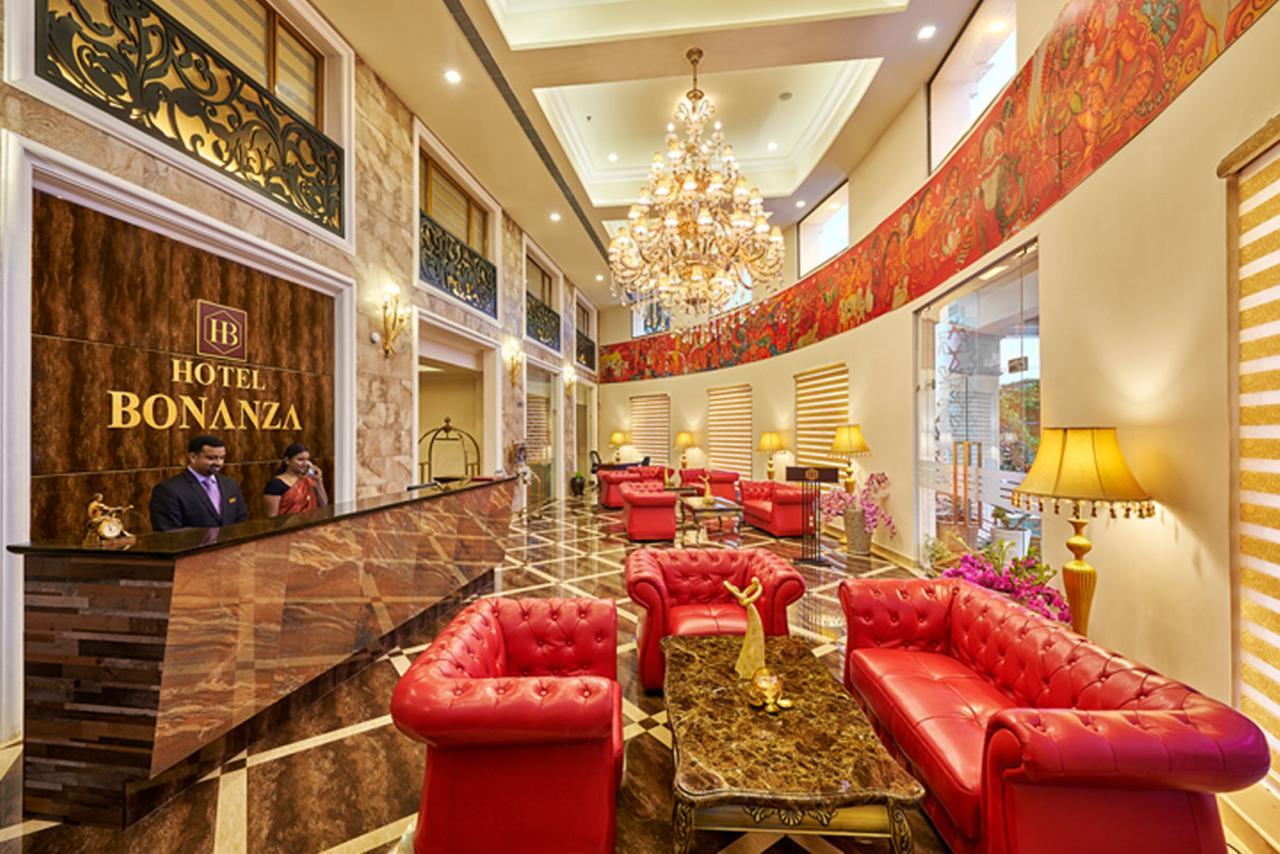 Hotel Bonanza Alappuzha Extérieur photo